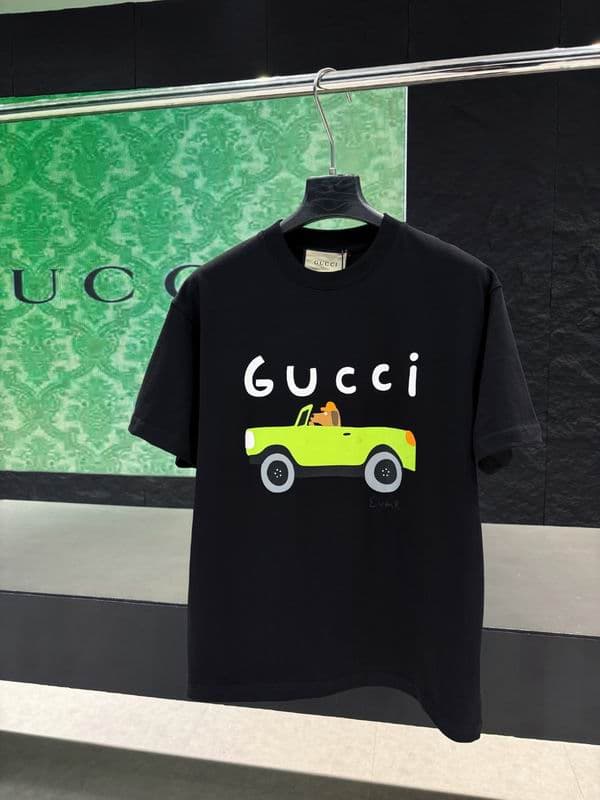 Gucci KCTR520 1