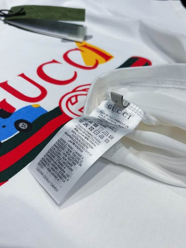 Gucci KCTR523 10
