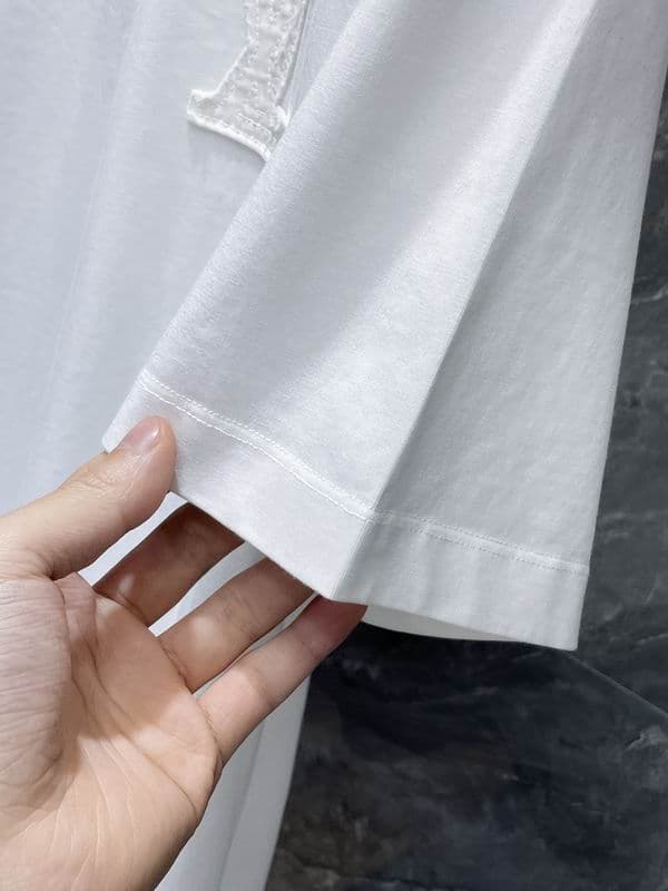 LV TS 3D thumbnail 17