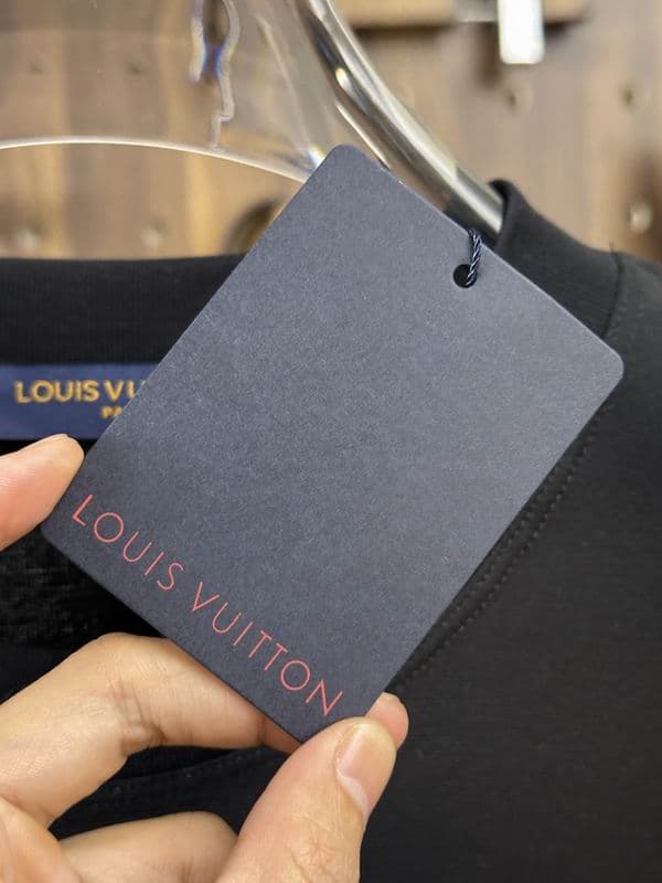 LV TS Artwork 5 thumbnail 14