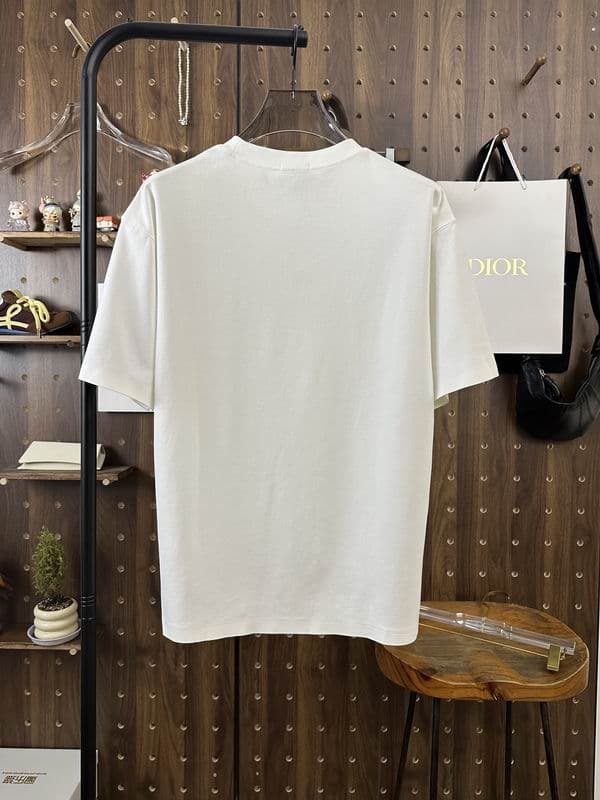 LV TS Artwork 5 thumbnail 2