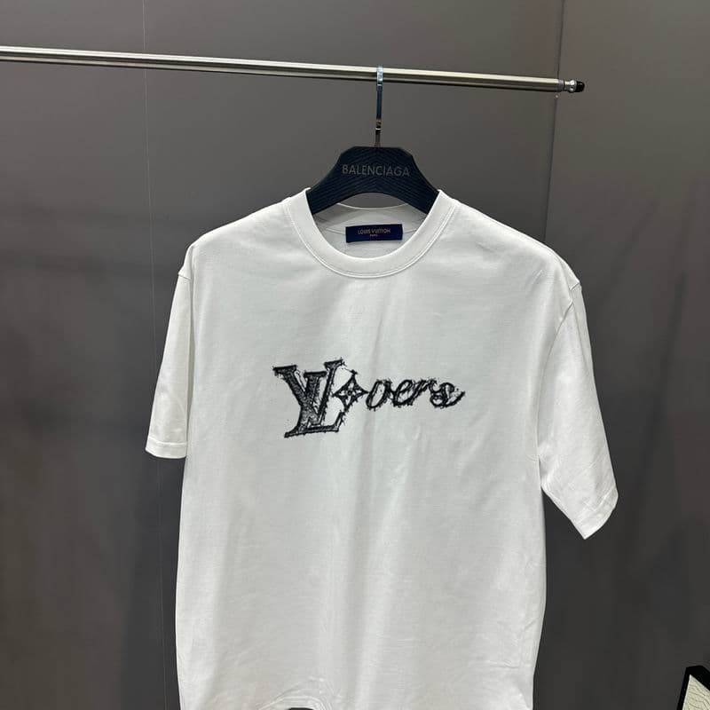 LV TS Back Logo thumbnail 11